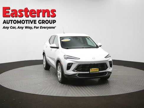 Used 2025 Buick Encore GX Preferred FWD image 50