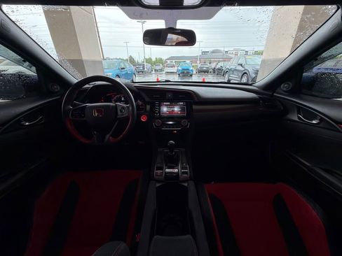 Used 2019 Honda Civic Type R image 10