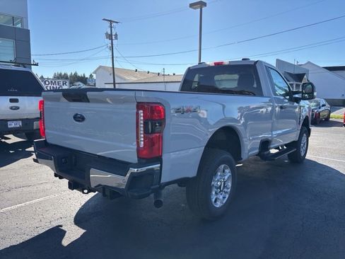 New 2026 Ford F250 XLT w/ 360-Degree Camera Package AWD/4WD image 3