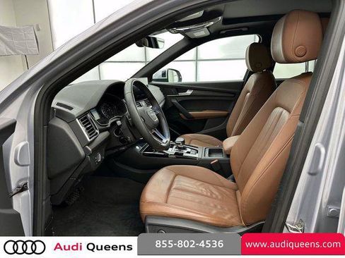 Certified 2022 Audi Q5 2.0T Premium w/ Convenience Package AWD/4WD image 12