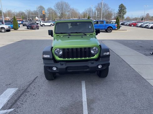 New 2026 Jeep Wrangler Unlimited Sport AWD/4WD image 8