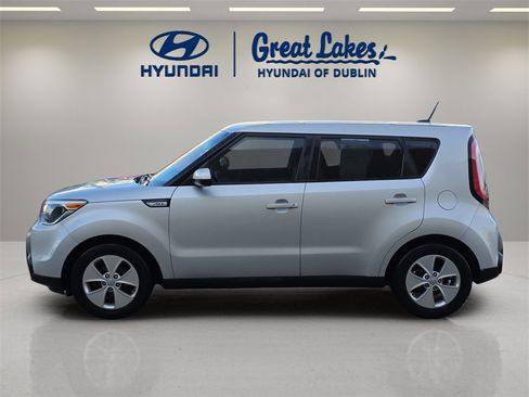 Used 2016 Kia Soul image 2