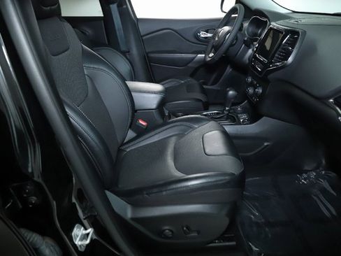 Used 2022 Jeep Cherokee Limited image 36