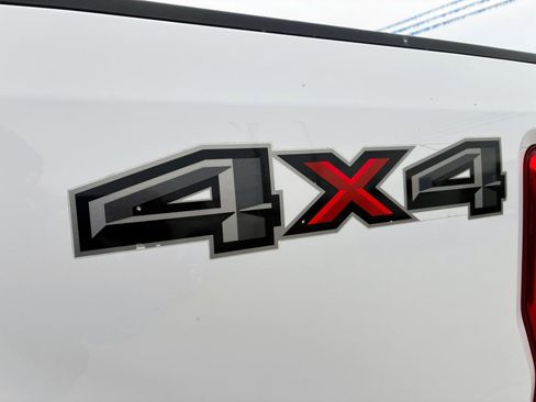 Used 2017 Ford F250 XL w/ Camper Package AWD/4WD image 23