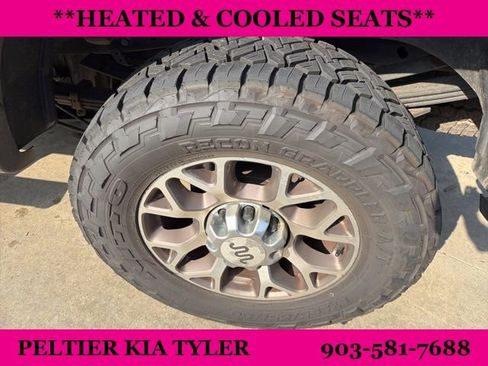 Used 2020 Ford F250 King Ranch w/ FX4 Off-Road Package AWD/4WD image 11