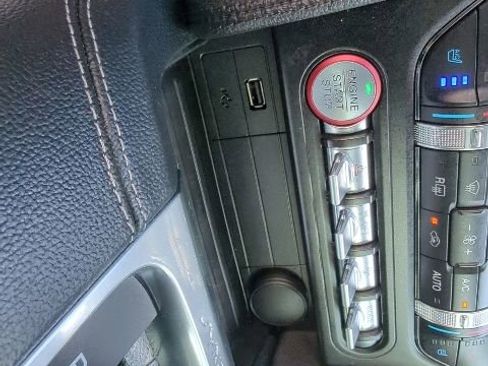 Used 2018 Ford Mustang GT Premium w/ GT Performance Package RWD image 23