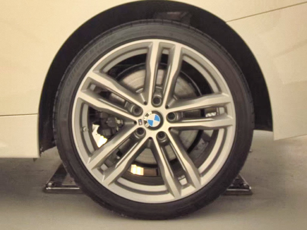 Used 2019 BMW 430i xDrive Coupe w/ M Sport Package AWD/4WD image 22