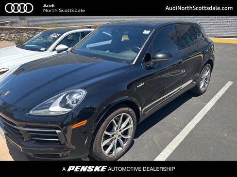 Used 2019 Porsche Cayenne E-Hybrid AWD/4WD image 1