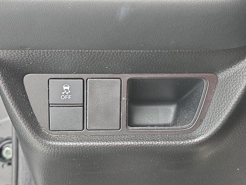 Used 2025 Honda HR-V EX-L image 25