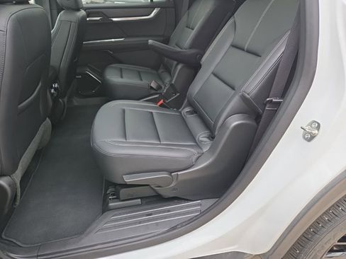 Certified 2025 GMC Acadia Elevation w/ Elevation Premium Package image 47