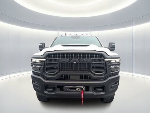 New 2026 RAM 2500 4x4 Crew Cab image 9