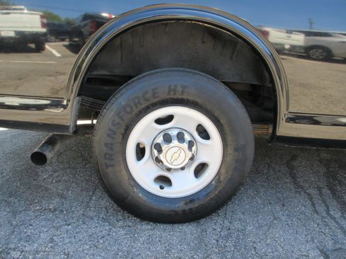 Used 2013 Chevrolet Express 3500 LT w/ LT Preferred Equipment Group RWD image 28