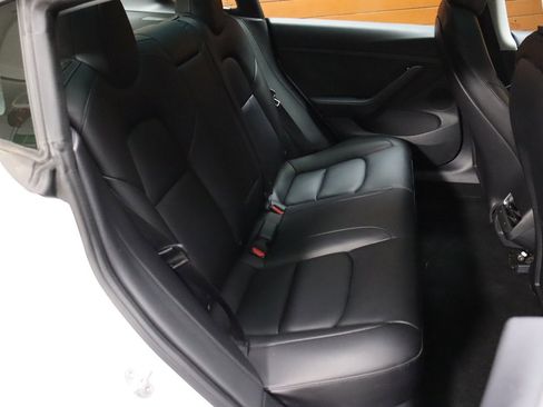 Used 2023 Tesla Model 3 Standard Range image 62