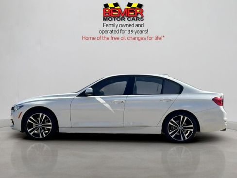 Used 2018 BMW 330i 330i w/ Premium Package image 2