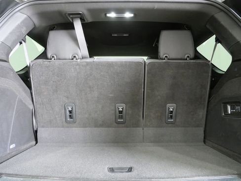 Used 2024 Cadillac Escalade Sport image 29