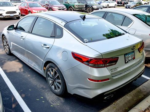 Used 2020 Kia Optima Premium FWD image 7