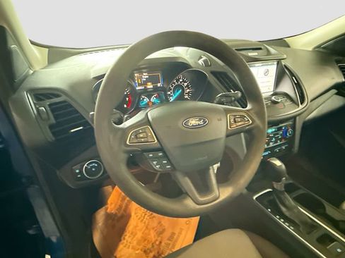 Used 2017 Ford Escape SE w/ Equipment Group 201A image 12