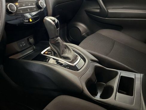 Used 2020 Nissan Rogue Sport S w/ Appearance Package image 19