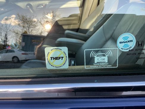 Used 2011 Honda CR-V EX-L image 17