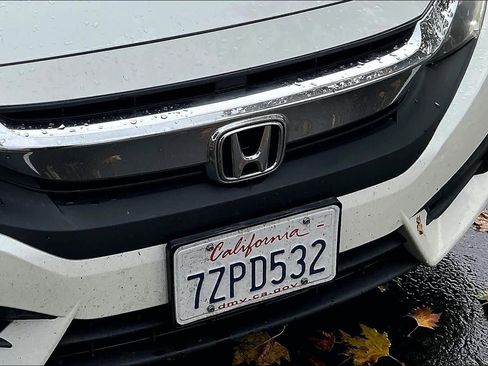 Used 2017 Honda Civic EX-L image 31