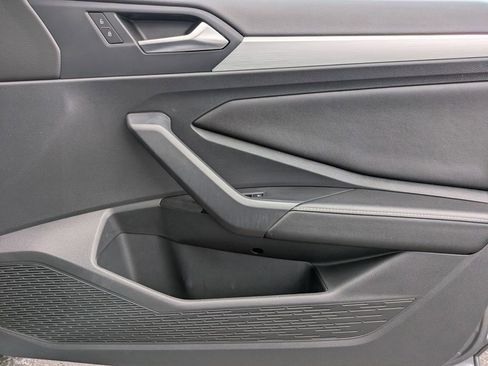 Used 2025 Volkswagen Jetta Sport FWD image 32