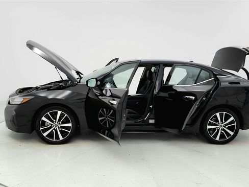 Used 2023 Nissan Maxima SV w/ Floor Mat Group image 9