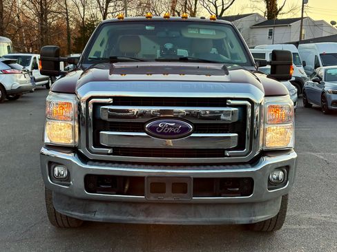 Used 2016 Ford F250 XLT w/ XLT Value Package image 3