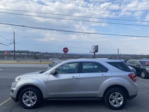 Used 2016 Chevrolet Equinox LS AWD/4WD image 8