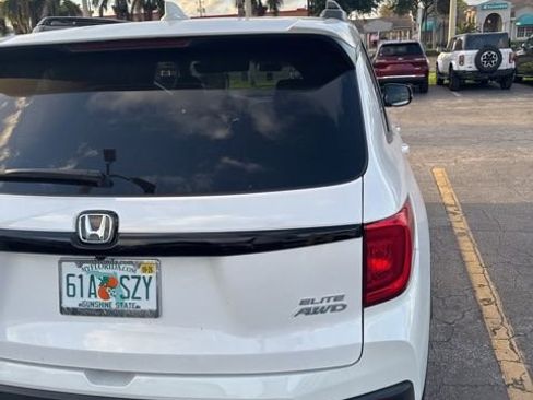 Used 2023 Honda Passport Elite image 4