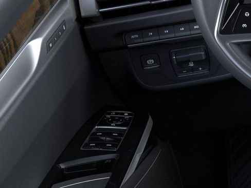 New 2026 Cadillac Escalade Platinum Sport AWD/4WD image 22