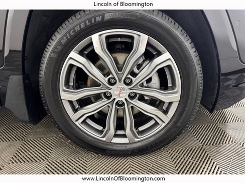 Used 2020 GMC Terrain Denali w/ Denali Premium Package AWD/4WD image 26