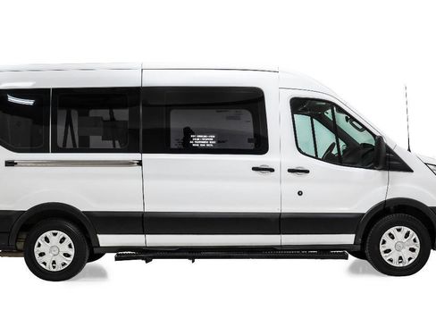 Used 2019 Ford Transit 350 XLT RWD image 5