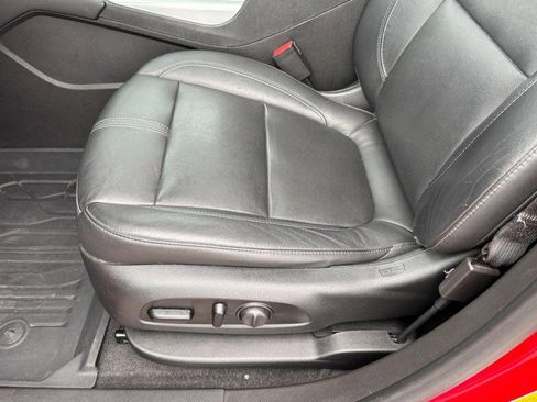 Used 2020 Chevrolet Blazer LT w/ Sound & Technology Package image 13