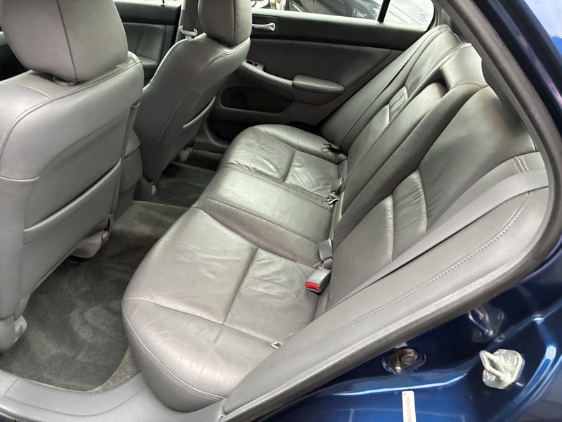 Used 2004 Honda Accord EX image 15