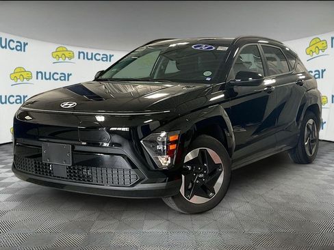 Certified 2024 Hyundai Kona SEL FWD image 3
