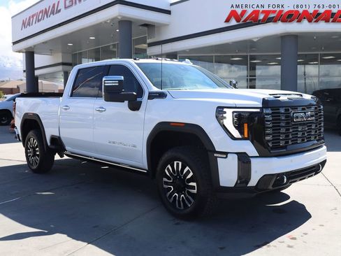 New 2026 GMC Sierra 3500 Denali Ultimate AWD/4WD image 8