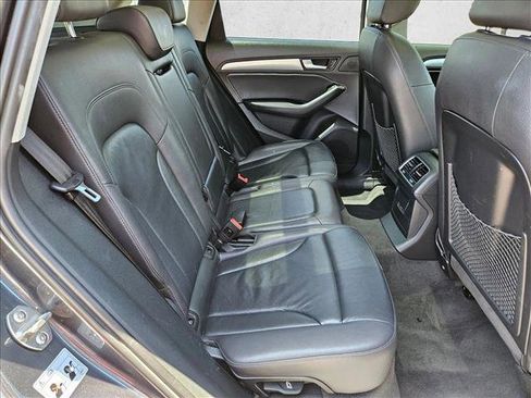 Used 2016 Audi Q5 2.0T Premium AWD/4WD image 24