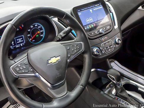 Used 2025 Chevrolet Malibu LT w/ Redline Edition FWD image 15