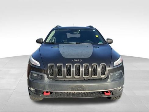 Used 2017 Jeep Cherokee Trailhawk w/ Comfort/Convenience Group image 11