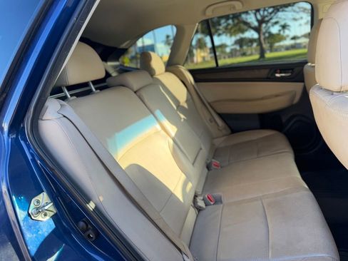 Used 2015 Subaru Outback 2.5i Limited AWD/4WD image 15