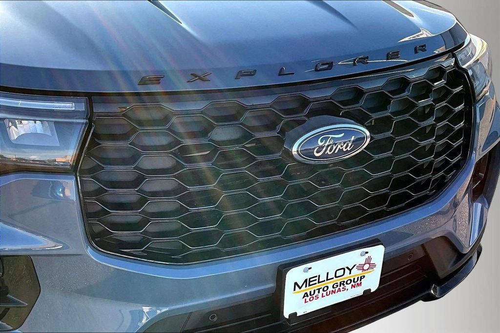Used 2025 Ford Explorer ST-Line w/ Premium Package RWD image 30