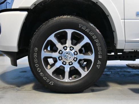 Used 2024 RAM 2500 Limited AWD/4WD image 25