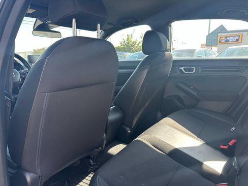 Used 2023 Honda Civic Sport image 14