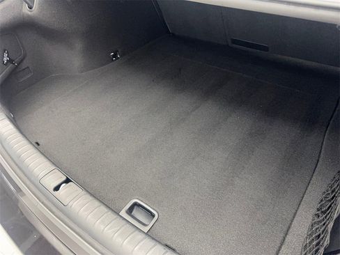 Used 2025 Genesis G70 2.5T image 79