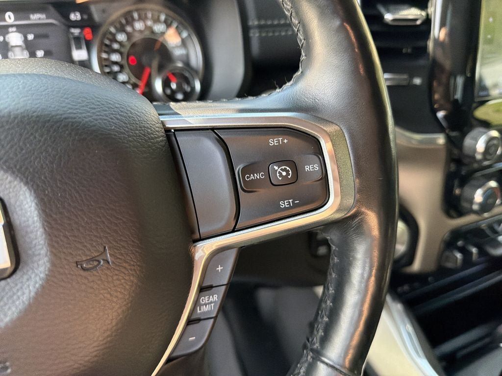 Used 2019 RAM 1500 Laramie AWD/4WD image 20