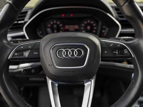 Used 2021 Audi Q3 2.0T Premium w/ Convenience Package AWD/4WD image 11