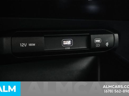 Used 2024 Kia Niro Wind image 40