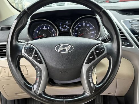 Used 2014 Hyundai Elantra Limited FWD image 10