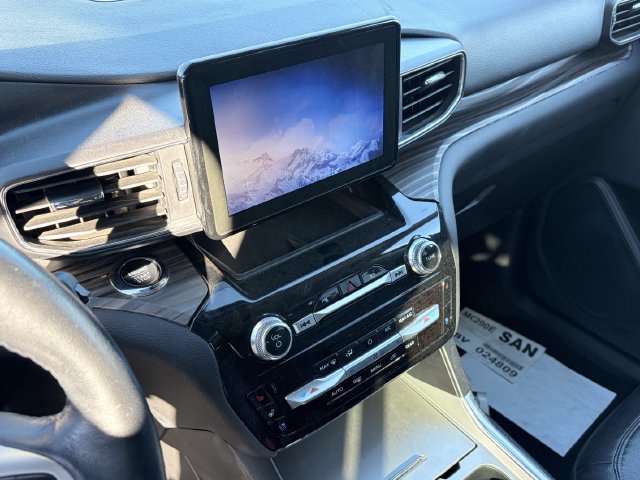 Used 2023 Ford Explorer Limited RWD image 9