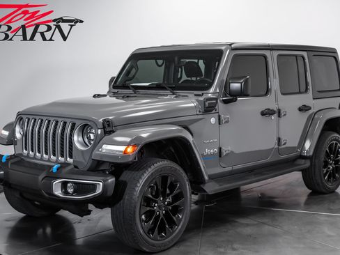 Used 2023 Jeep Wrangler Unlimited Sahara AWD/4WD image 1